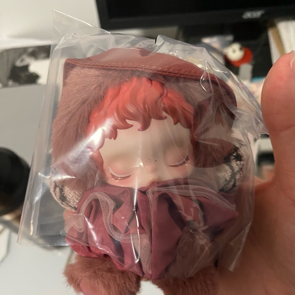 Skullpanda L’impressionisme series blossom plush pendant - Picture 2 of 2